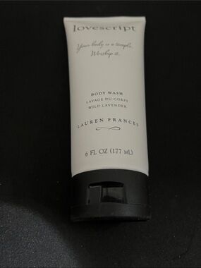 Lovescript Wild Lavender Body Wash - White